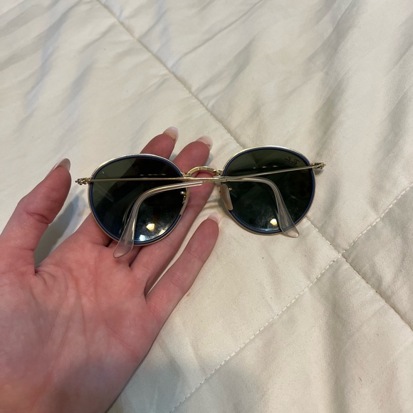 Ray Ban Sunglasses - Foldable with blue lining - Picture 2 of 6